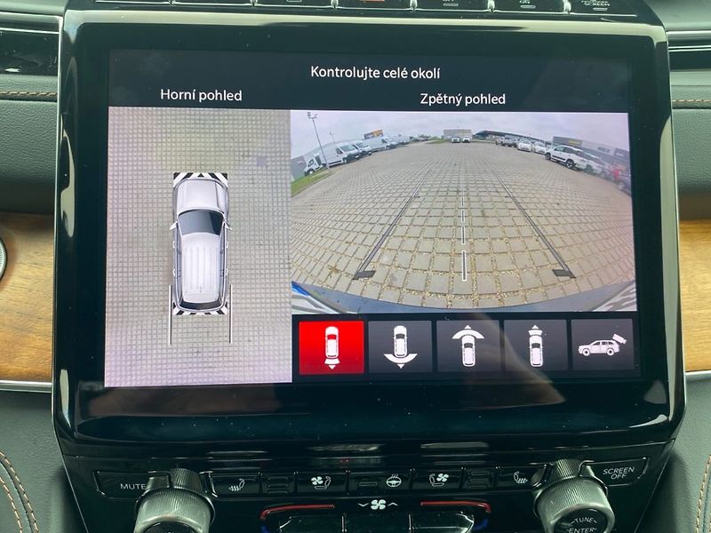 Jeep Grand Cherokee (2025) Summit Reserve 2,0(280kW)BA+EL - fotka 21 z 39
