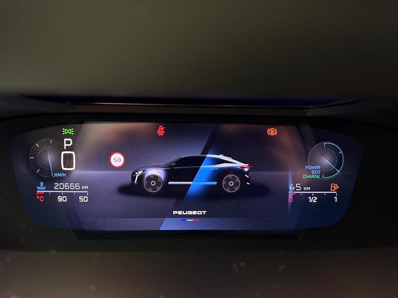 Peugeot 408 GT HYBRID 145 CH E-DCS - fotka 14 z 26