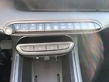 Jeep Avenger (2026) Altitude 1.2 Tur. e-Hybrid aut - náhled 19