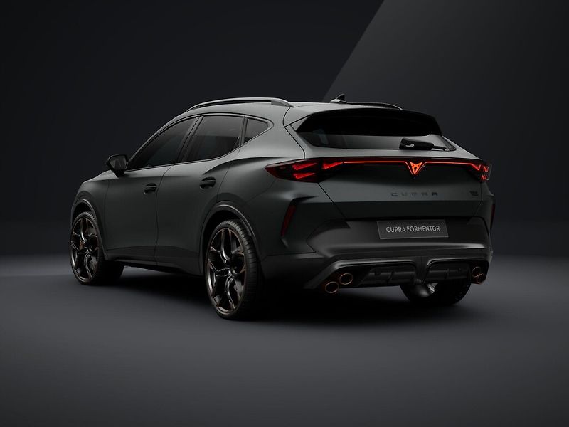 Cupra Formentor (2026) 2.5TSI 287kW DSG 4WD - fotka 3 z 6