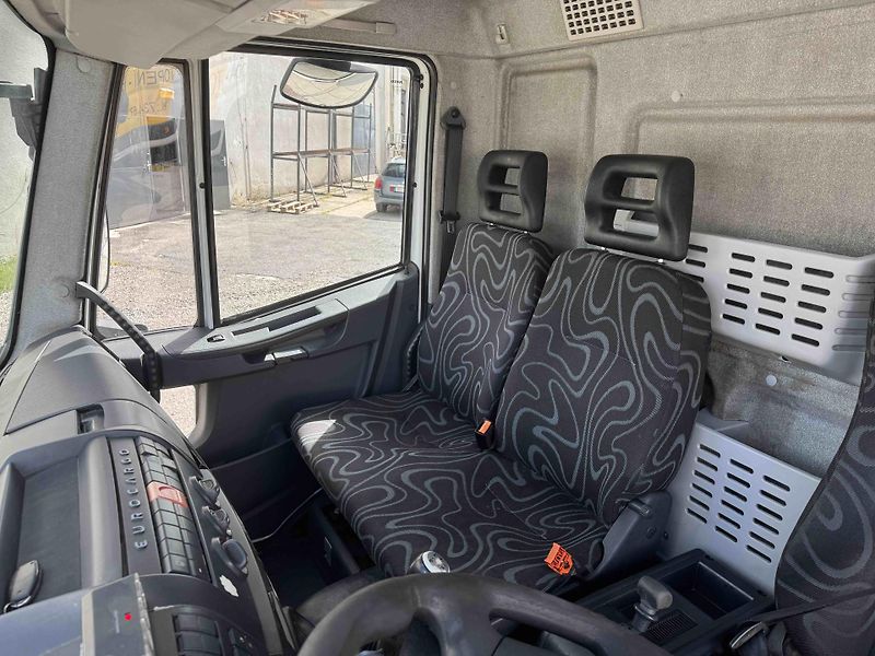 Iveco Eurocargo (2010) 75E18 E5 - bedna - hydr. čelo - fotka 19 z 23