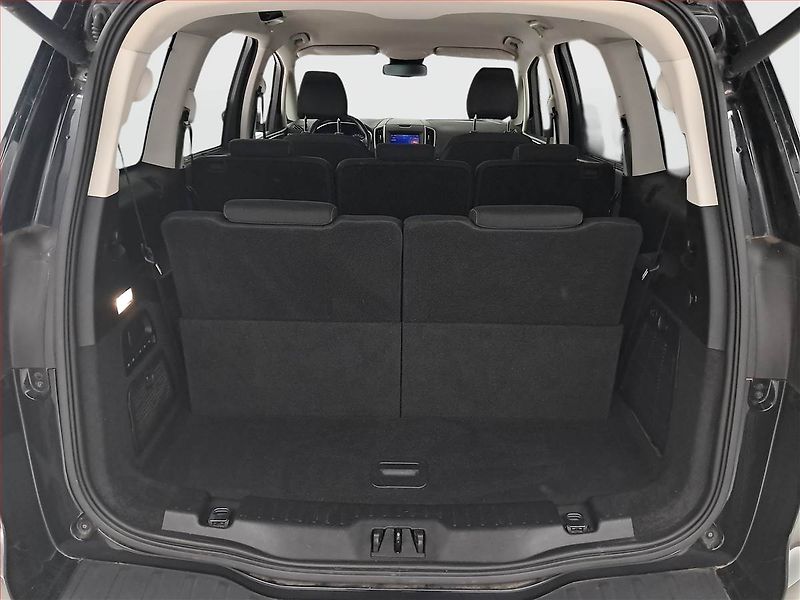Ford Galaxy (2021) 2.0 EcoBlue - fotka 13 z 17