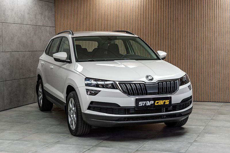 Škoda Karoq 1.5 TSI TAŽNÉ*KAMERA*ČR* - fotka 3 z 34