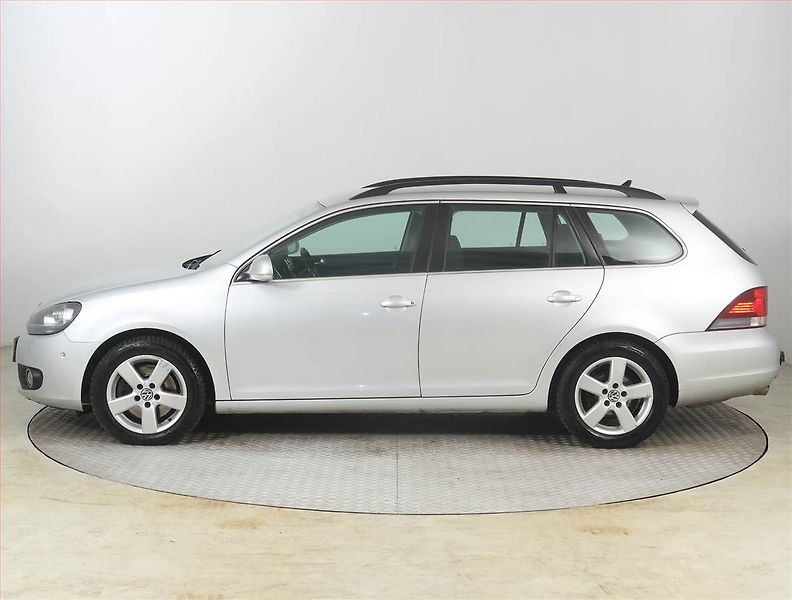 Volkswagen Golf (2012) 2.0 TDI, Automat, Navi - fotka 3 z 19