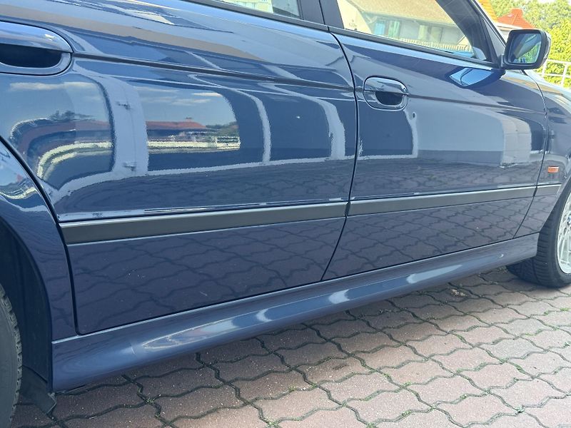 BMW Řada 5 (2000) 528i manuál RWD ČR - fotka 10 z 18