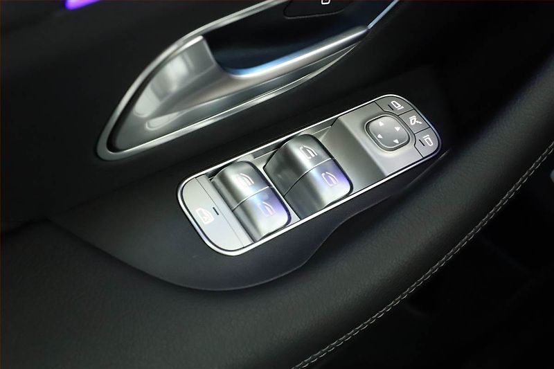 Mercedes-Benz GLE (2025) 450, AMG, MultiBeam FullLed - fotka 20 z 23