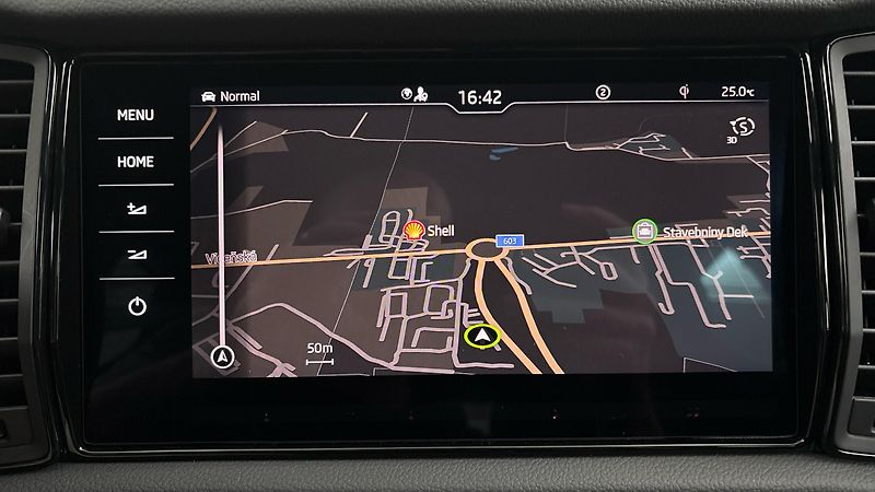 Škoda Kodiaq 2.0 TDI DSG 4x4 Sportline - fotka 29 z 31
