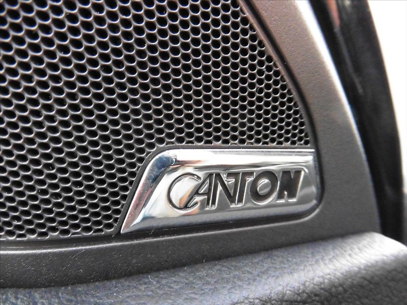 Škoda Octavia 2,0 TDi III Combi Style - fotka 12 z 13