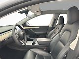 Tesla Model Y Long Range AWD - náhled 11