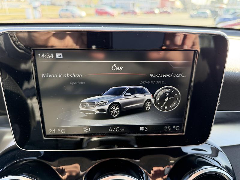 Mercedes-Benz GLC 220d 125kW 4Matic - fotka 31 z 68