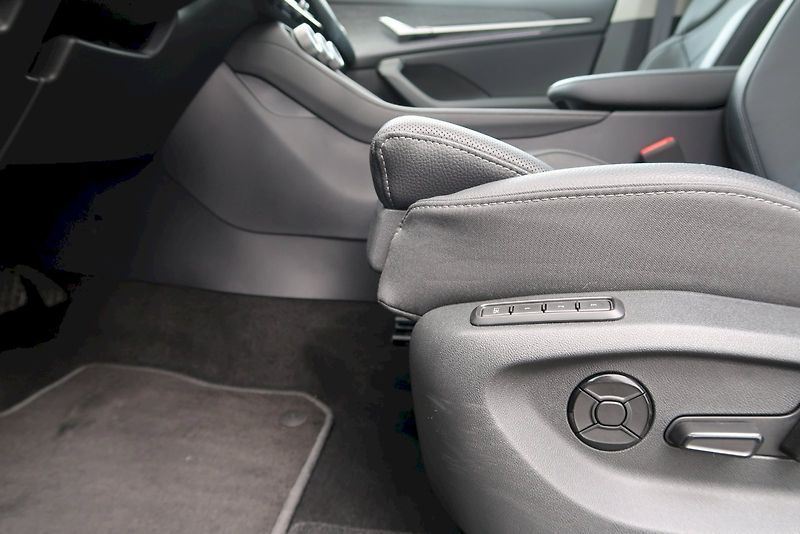 Škoda Kodiaq (2024) Exclusive Selection 2.0 TDI 14 - fotka 16 z 27