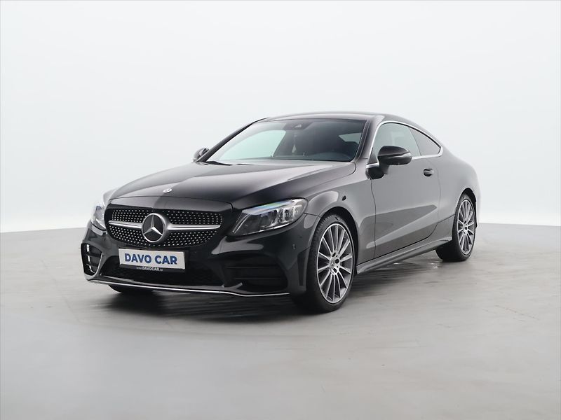 Mercedes-Benz Třídy C 2.0 300d 180kW 4Matic CZ DPH - fotka 3 z 29