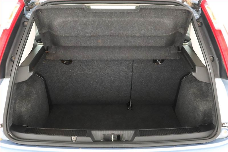 Fiat Punto (2006) 1.4, nová STK, Klima - fotka 10 z 13