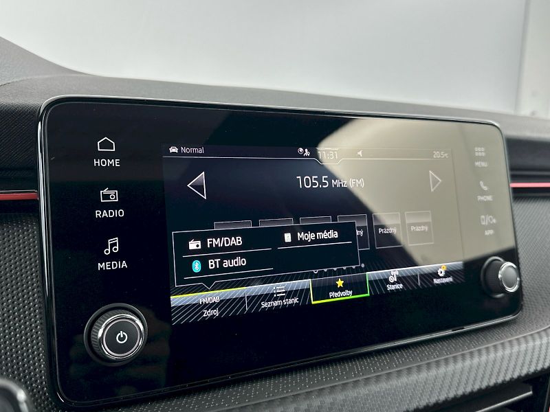 Škoda Kamiq (2025) DSG 1.0TSI 85kW Monte Carlo - fotka 16 z 32
