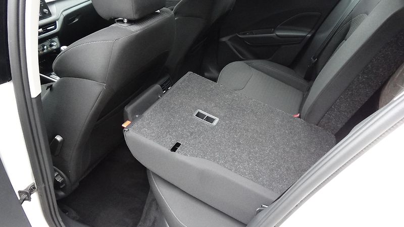 Škoda Fabia 1.0TSi Style + druhá sada kol - fotka 6 z 24
