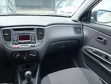 Kia Rio (2011) 1.4 16V, CZ doklady - náhled 8
