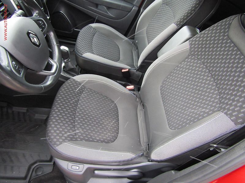 Renault Captur (2019) 1.3TCE, ČR, AT, navi, LED - fotka 9 z 19