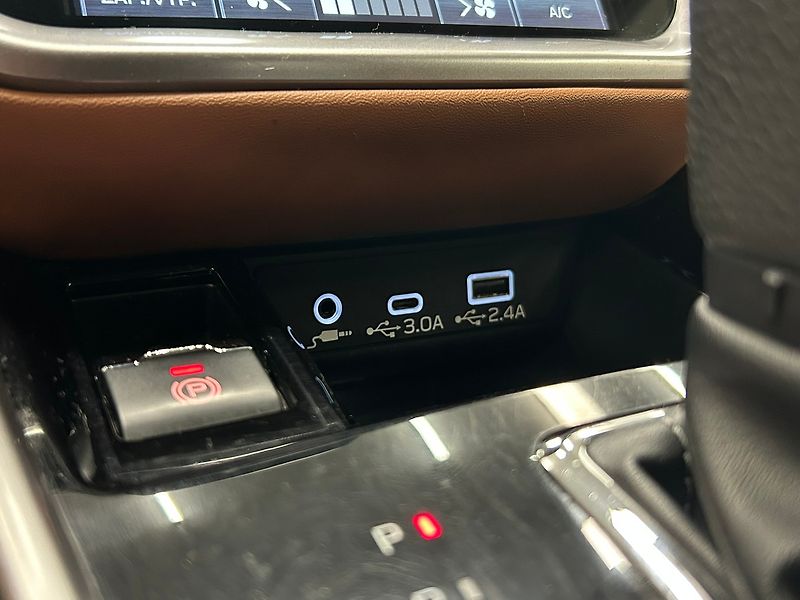 Subaru Outback (2023) 2.5 TOURING 2023 | Záruka - fotka 44 z 56