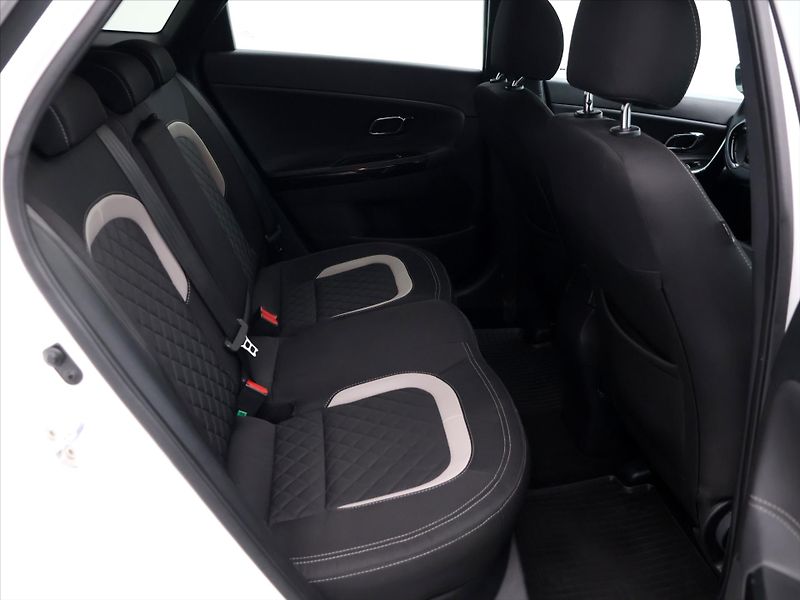 Kia Ceed 1,6 CRDi 100kW GT-Line CZ Navi - fotka 13 z 38