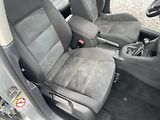 Volkswagen Golf 1.6TDi 105PS  6 HIGHLINE TOP!! - náhled 147