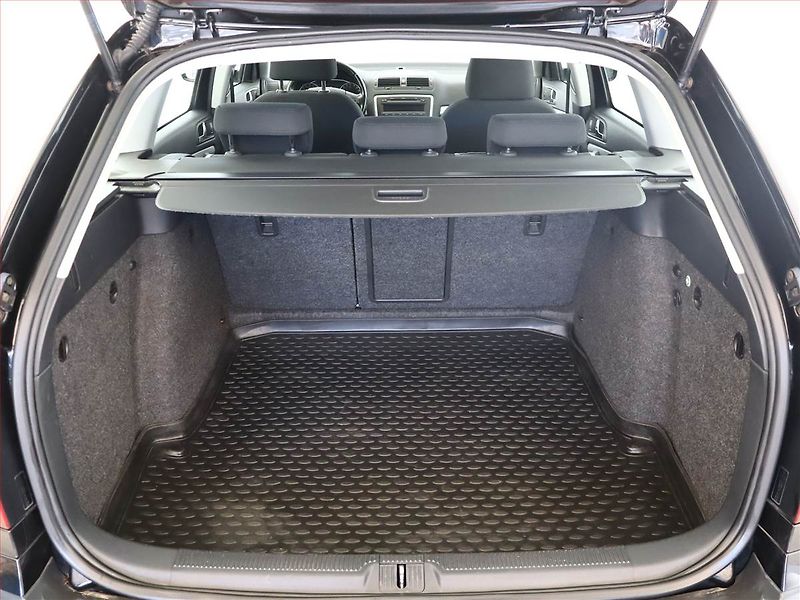 Škoda Octavia (2011) Scout 2.0 TDI, 4X4, Tempomat - fotka 11 z 16