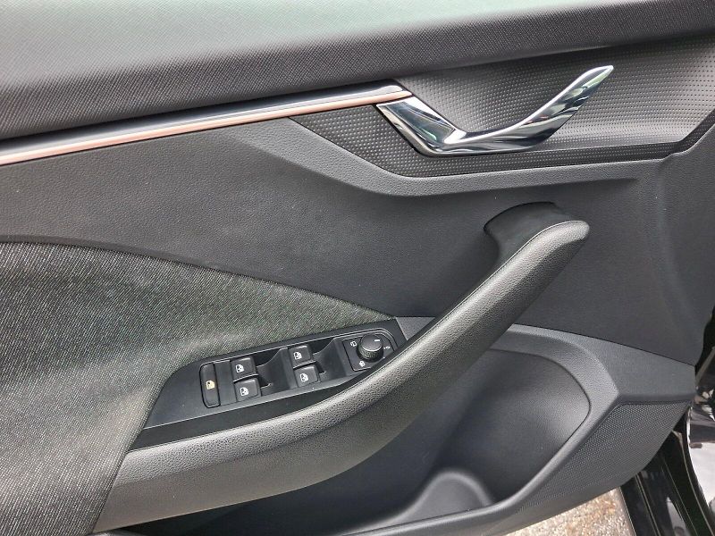 Škoda Scala (2023) Style DSG 1,5TSi 110kW - fotka 30 z 33