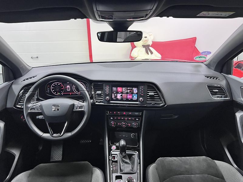 Seat Ateca 1.4 TSI 110 kW Xcellence 4x4 - fotka 20 z 41