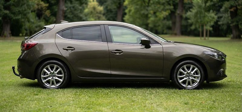 Mazda 3 2.0 88kw 1. majitel krásná - fotka 20 z 47