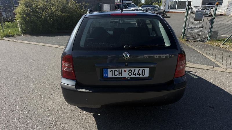 Škoda Octavia (2008) 1.9TDI  - fotka 8 z 22