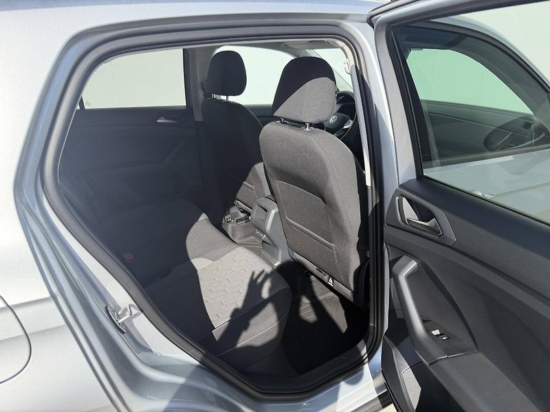Volkswagen T-Cross (2025) People 5G 1,0TSI - fotka 23 z 26