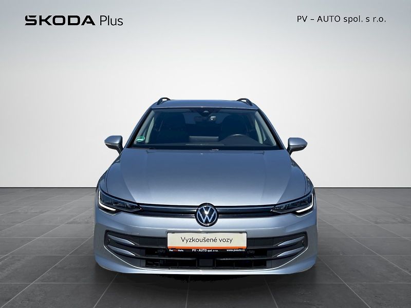 Volkswagen Golf Variant (2024) 1,5 eTSI 85 kW Life - fotka 4 z 34