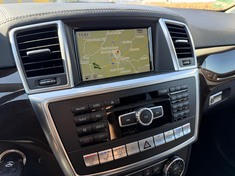 Mercedes-Benz GL 350 CDI XENON PANO MASÁŽ TAŽNÉ - fotka 25 z 63