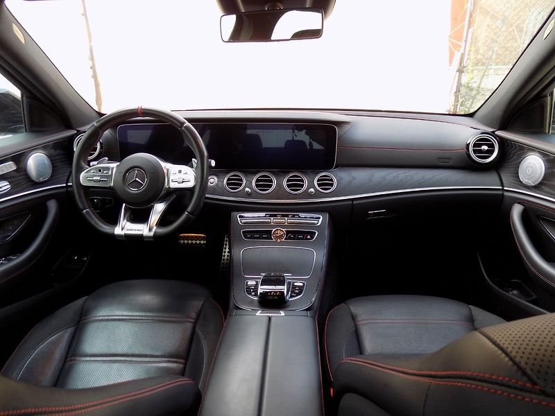 Mercedes-Benz Třídy E (2019) 53AMG/4-Matic/1.Maj.ČR/Led/ - fotka 22 z 48