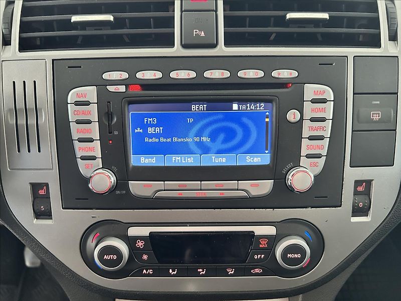 Ford C-MAX 1,6   SERVISKA,AUT.KLIMA,NAVI - fotka 13 z 21