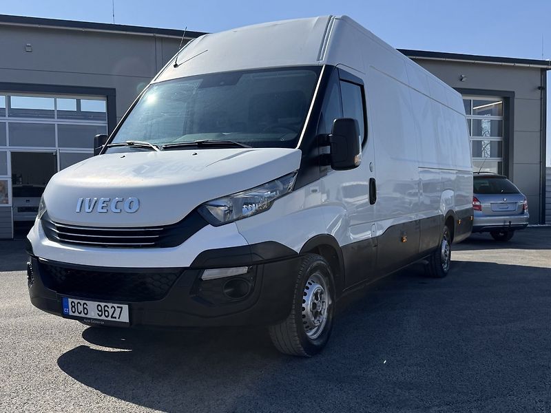 Iveco Daily (2019) 35S16 2.3 115 Kw - fotka 1 z 22