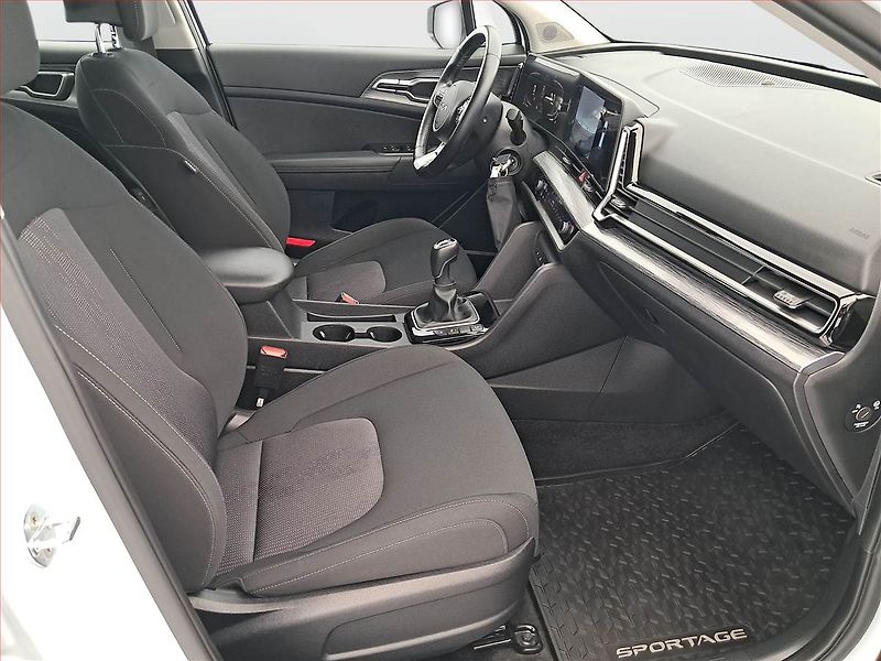 Kia Sportage (2023) Exclusive 1.6 T-GDI - fotka 9 z 18