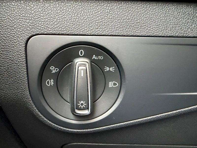 Volkswagen Tiguan (2021) 1.5 TSI 110kW United - fotka 11 z 35