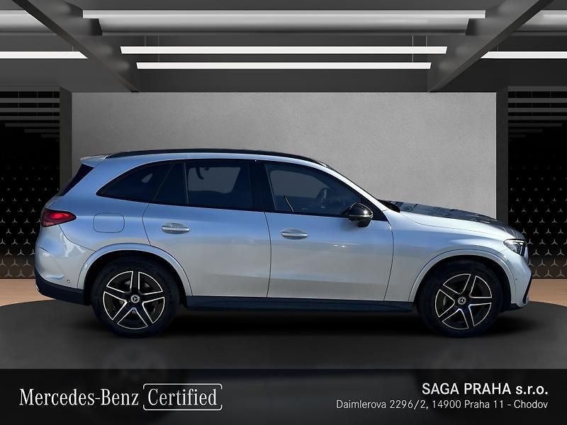 Mercedes-Benz GLC SUV 220 d 4MATIC AMG Line - fotka 3 z 18