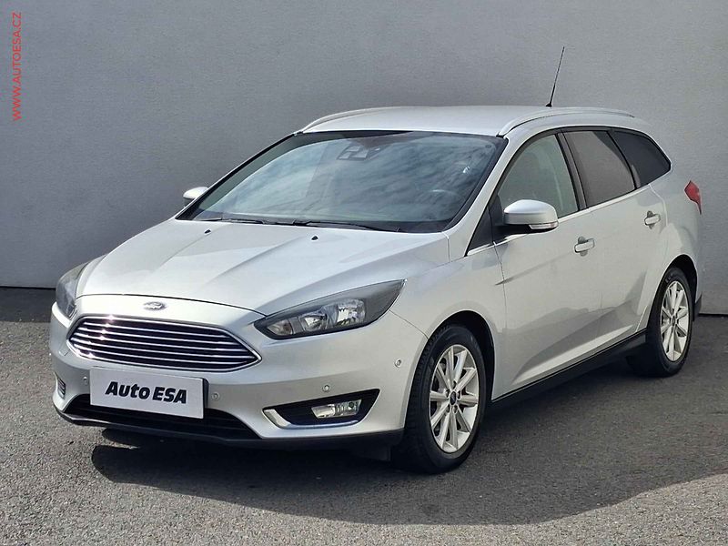 Ford Focus (2016) 1.5TDCI, ČR, servis.kniha, AC - fotka 3 z 18