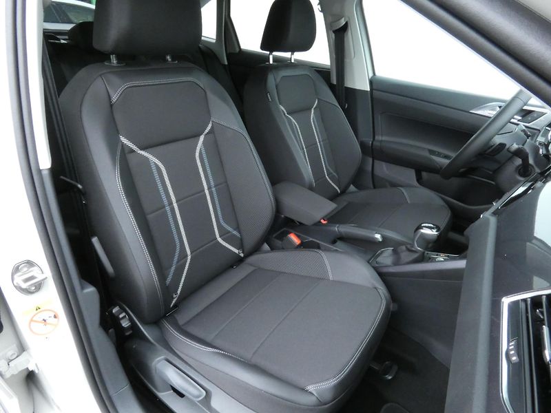 Volkswagen Taigo Style 1,0 TSI 85 kW 7DSG - fotka 22 z 30
