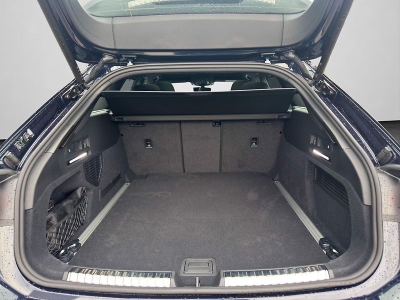 Audi A6 TDI q S-Line Vzduch Pano HuD T - fotka 19 z 21