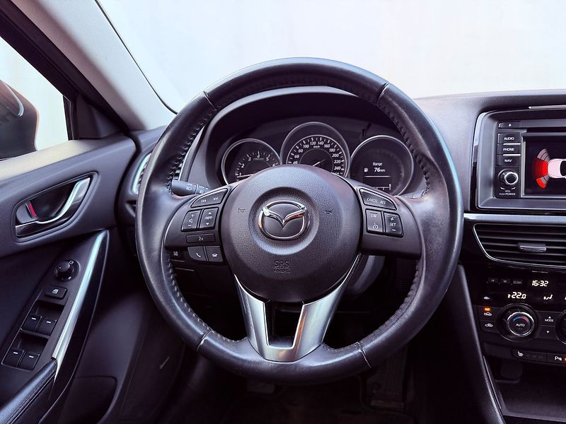 Mazda 6 2.0 Skyactiv Sports-Line, 1.Ma - fotka 18 z 32