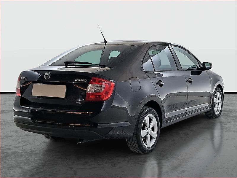 Škoda Rapid (2013) 1.2 TSI, Park. senzory - fotka 5 z 18