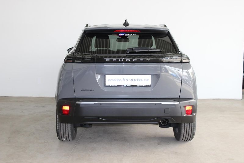 Peugeot 2008 (2025) ALLURE PureTech 100 S&S MAN6 - fotka 5 z 18