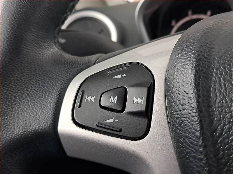 Ford Fiesta (2012) 1.25, Serv.kniha - fotka 15 z 16