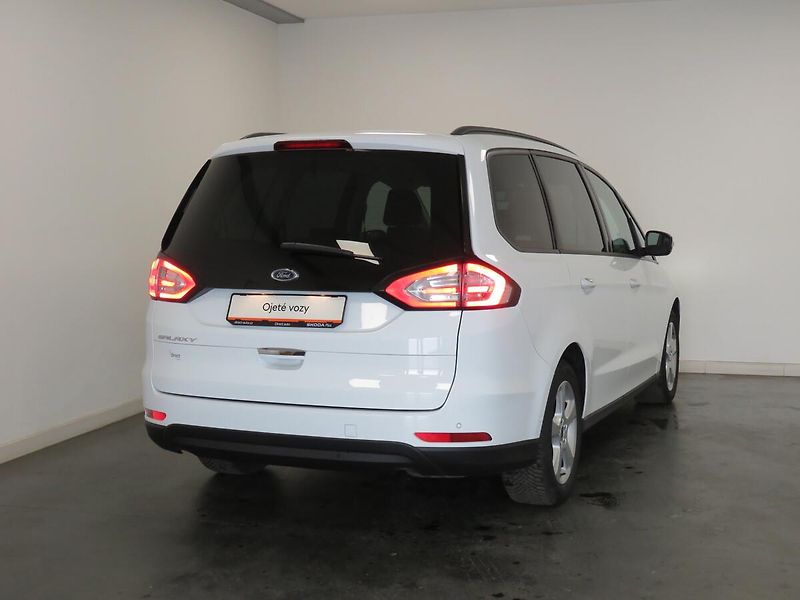 Ford Galaxy - fotka 2 z 24