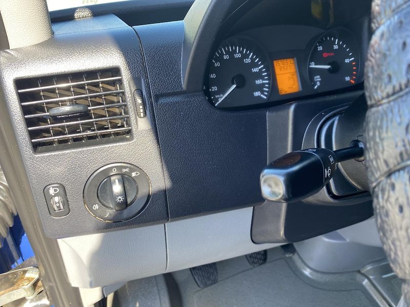 Mercedes-Benz Sprinter 211CDI 80kW - 1xMAJ. - 157 TKM - fotka 23 z 38