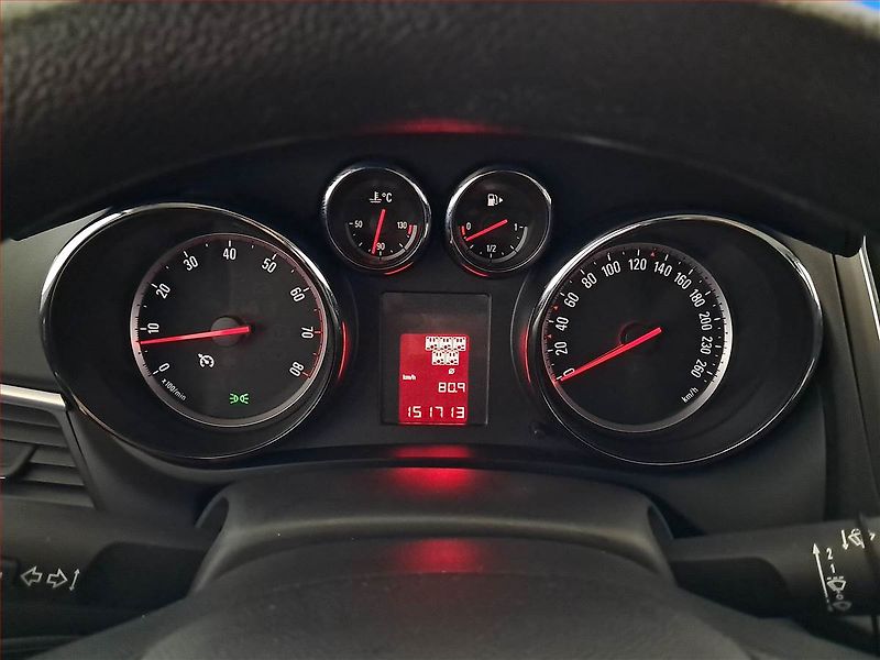 Opel Zafira (2013) 1.4 Turbo, 7 míst, Serv.kniha - fotka 11 z 17