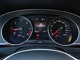 Volkswagen Passat (2017) 2.0 TDI, Automat, Kůže - náhled 11
