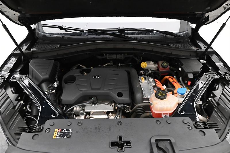 MG EHS 1,5 TGI PHEV 119 kW ELEGANCE Z - fotka 9 z 32